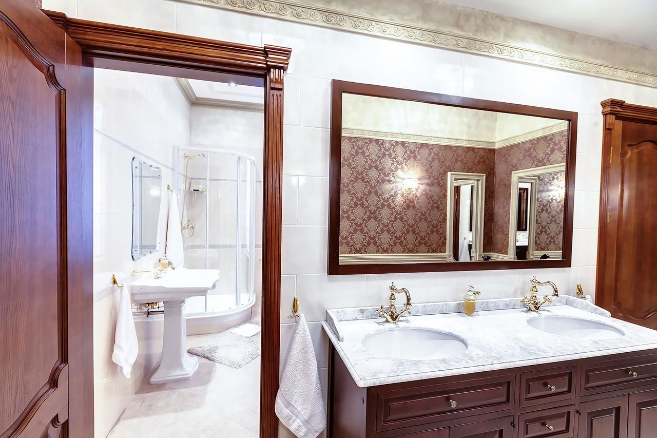Гостевой дом VIP Apartments Dipservice Hall Минск-9