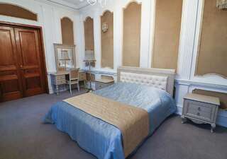 Гостевой дом VIP Apartments Dipservice Hall Минск Двухместный номер Делюкс с 1 кроватью и ванной-5