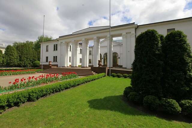 Гостевой дом VIP Apartments Dipservice Hall Минск-25